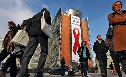 Komisja Europejska zatrudnia 25 tys. urzędników. Niecały tysiąc to Polacy Yves Herman