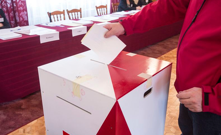 Wybory do PE: Prawie połowa Polaków nie chce głosować