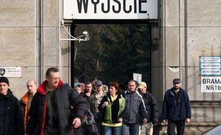 Etaty blokują przerwę w biznesie