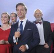 Krzysztof Bosak podczas wieczoru wyborczego.