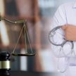 Sąd Najwyższy w sprawie zasad płacenia za nadwykonania ratujące życie w stanach nagłych