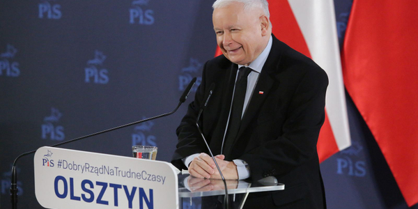 Sondaż: Opozycja z wyraźną większością w Sejmie