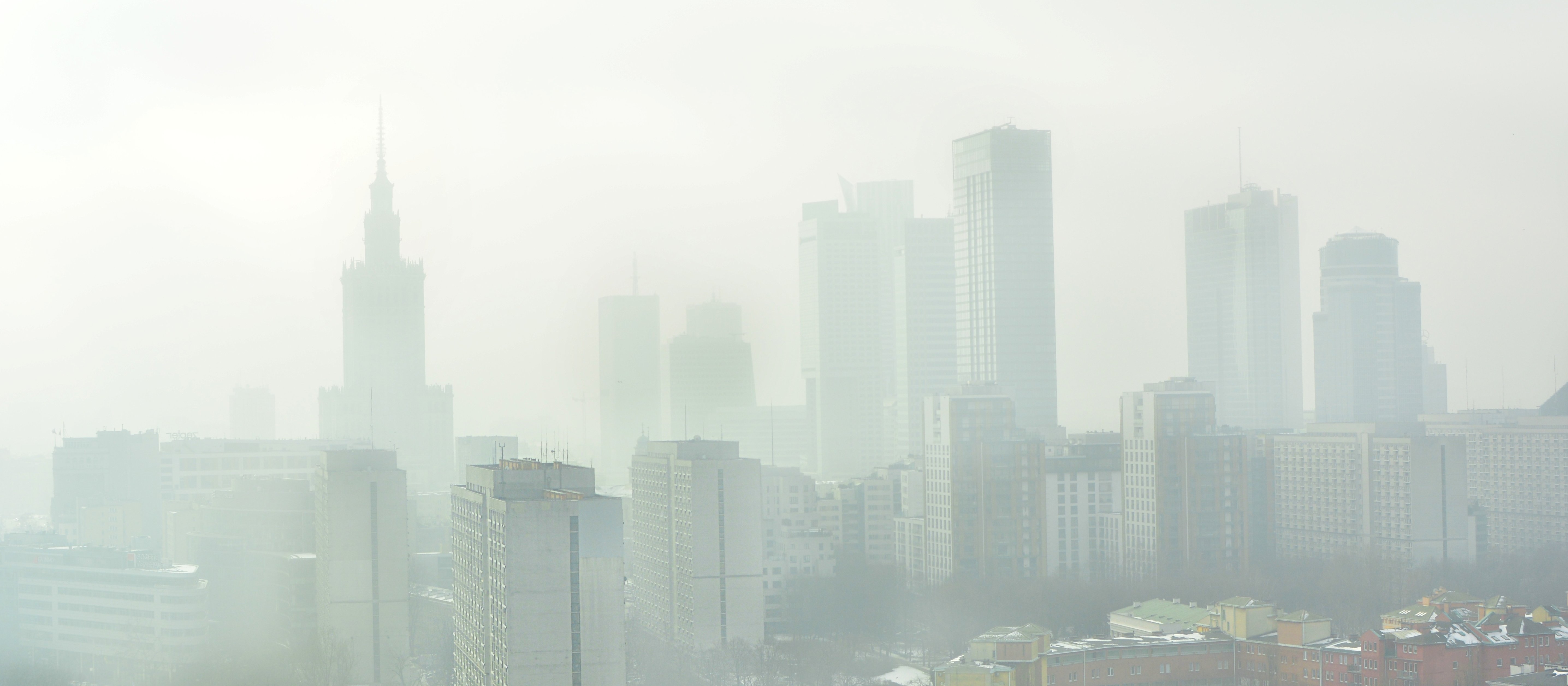 Zła jakość powietrza zwiększa ryzyko nieuleczalnej choroby. Potwierdza to nowe badanie