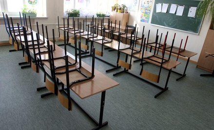 Brak konsultacji ze związkami zawodowymi unieważnia uchwałę gminy o likwidacji szkoły