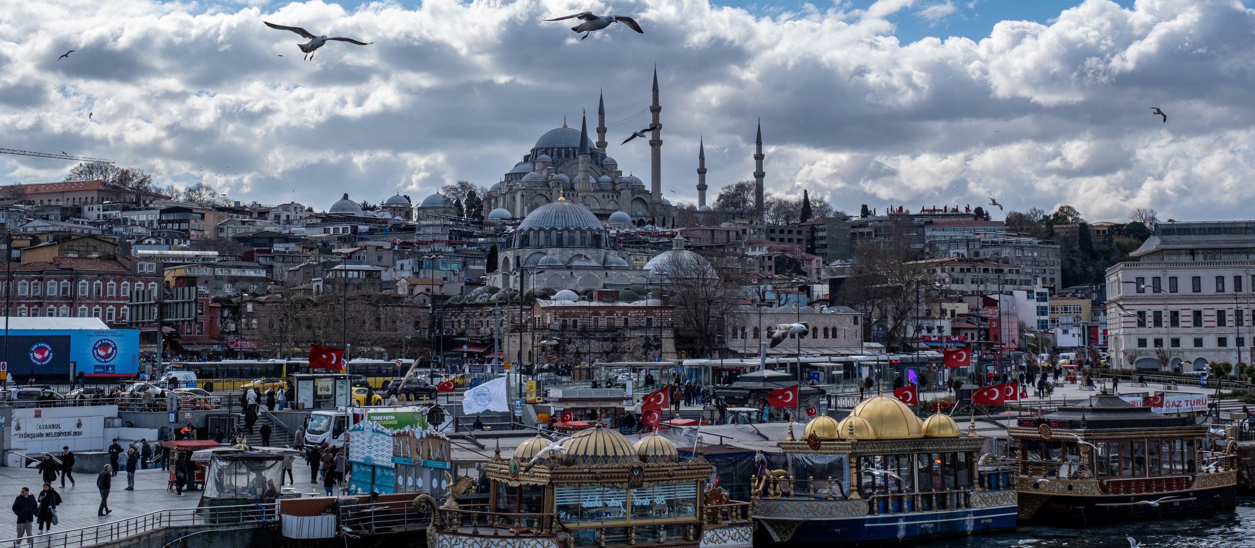 Rosyjska ropa odpływa z Turcji. Kolejny kraj ulega sankcjom USA