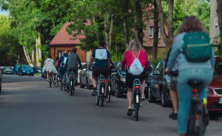 Rowery publiczne zmieniają oblicze miejskiej komunikacji