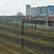 Niezagospodarowane dziś tereny nad torami kolejowymi mogą stać się w przyszłości atrakcyjną działką 