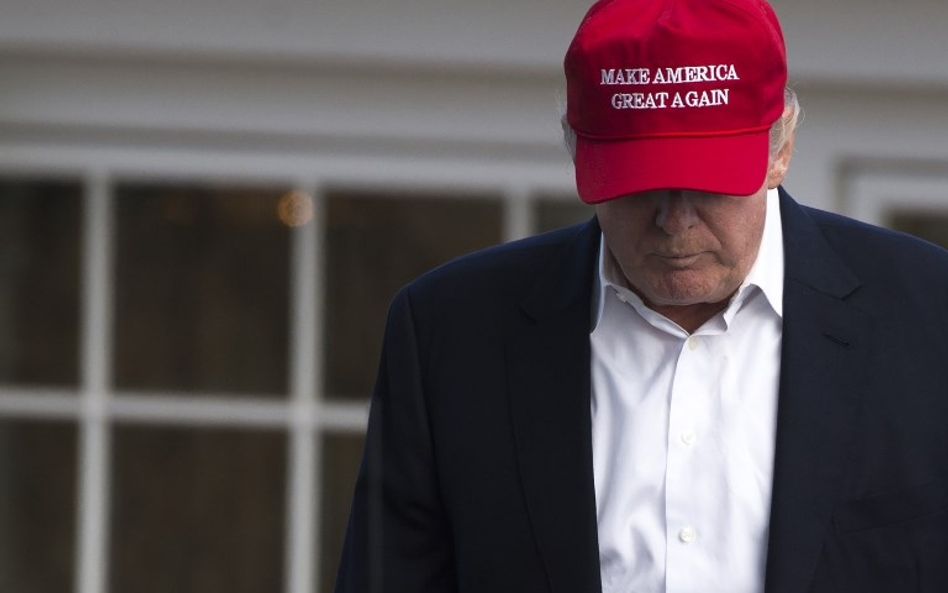Donald Trump: Fake news szkodzą demokracji w USA