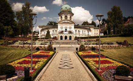 Na liście obiektów, które otrzymają dotacje, znalazły się m.in. uzdrowiska w Szczawnie-Zdroju i Lądk