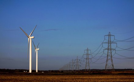 Wiele firm z wyznaczeniem celów inwestycji w farmy wiatrowe czeka na ostateczny kształt nowelizacji 