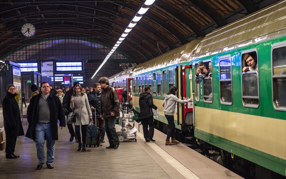 Nie będzie podwyżek biletów TLK. To efekt interwencji rządu