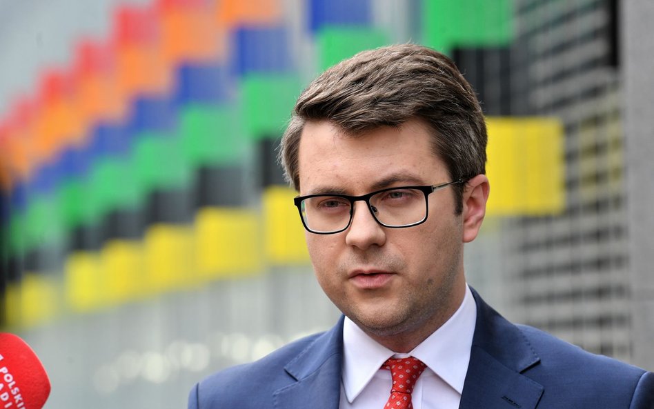 Müller: W Sejmie obronimy Dworczyka, Kamińskiego i Sasina