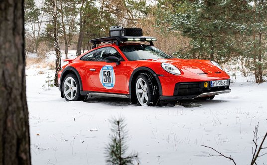W Porsche 911 Dakar RED58 Special
