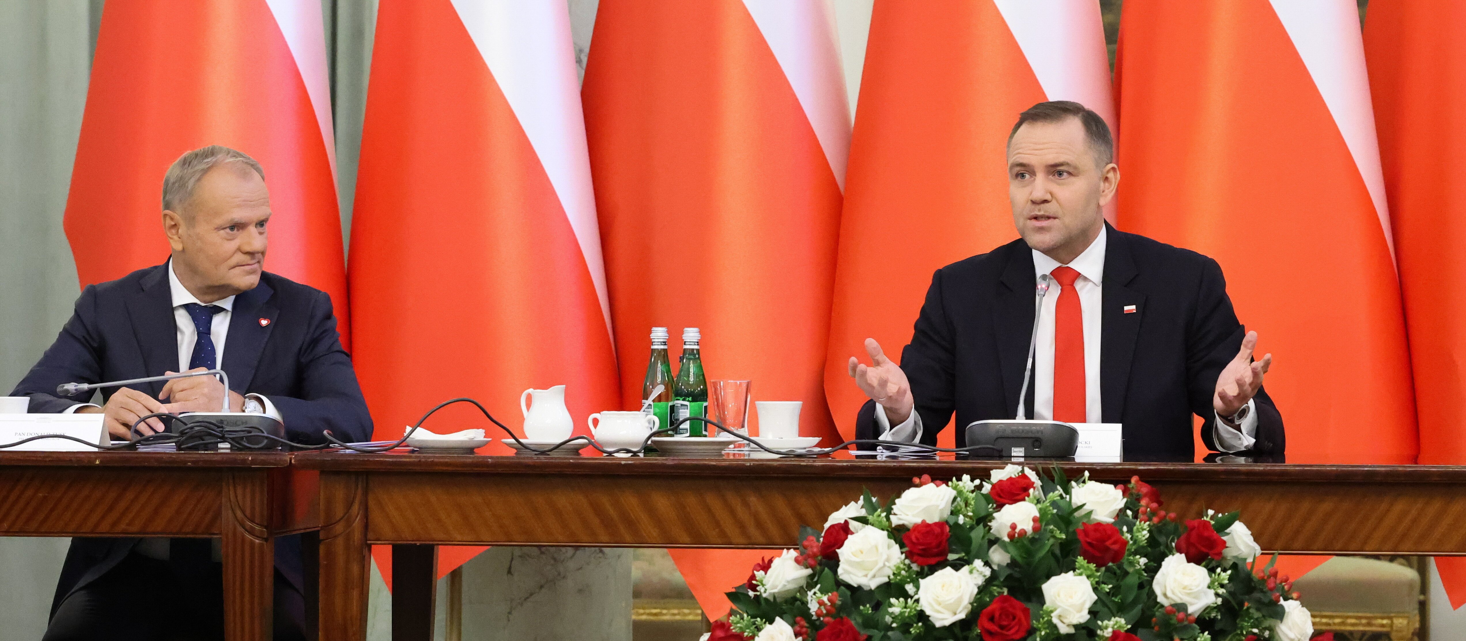 Czy prezydent Nawrocki paraliżuje rząd? Najnowszy sondaż przynosi wyraźny sygnał