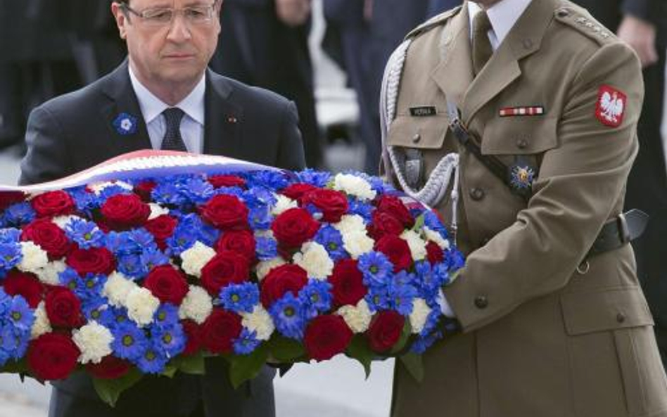 Prezydent Francji i Polacy. Takiej uroczystości jeszcze w Paryżu nie było