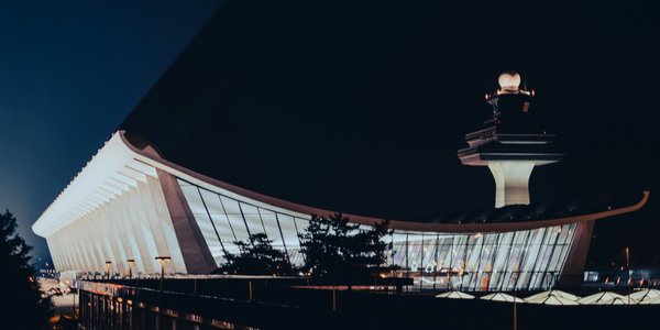 Donald Trump bierze na celownik perłę modernizmu. Projekty czołowych architektów