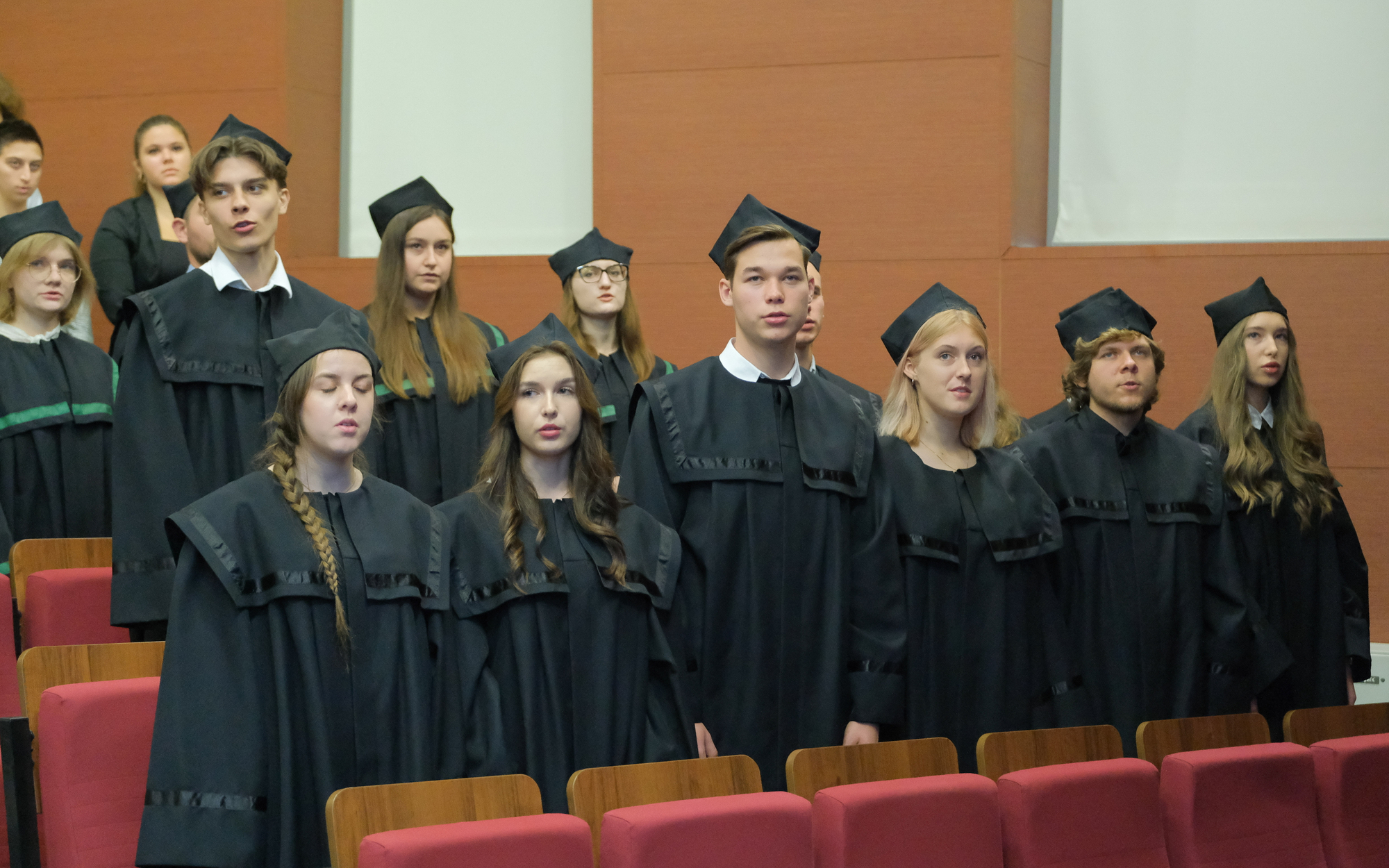 Płatne studia? Pomysł Sławomira Mentzena popiera tylko 1,6 proc. ankietowanych