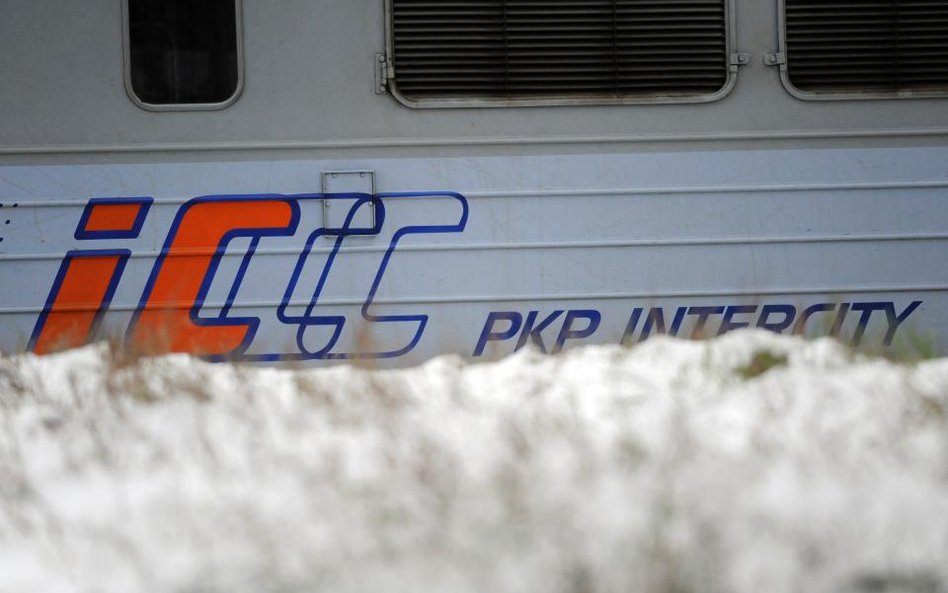 Agencja ratingowa Fitch podwyższyła PKP Intercity długoterminowy rating w walucie zagranicznej z poz