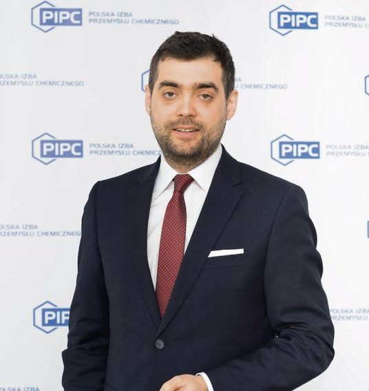Tomasz Zieliński prezes Polskiej Izby Przemysłu Chemicznego Organizacja wdrożyła kampanię, która ma 