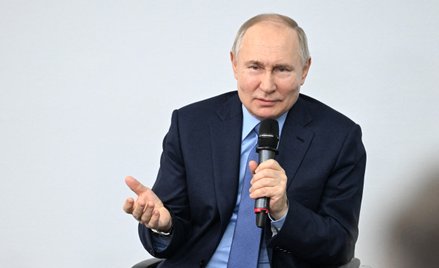 Kreml utrzymuje, że im więcej sankcji Zachodu, tym większe osiągnięcia gospodarki rosyjskiej