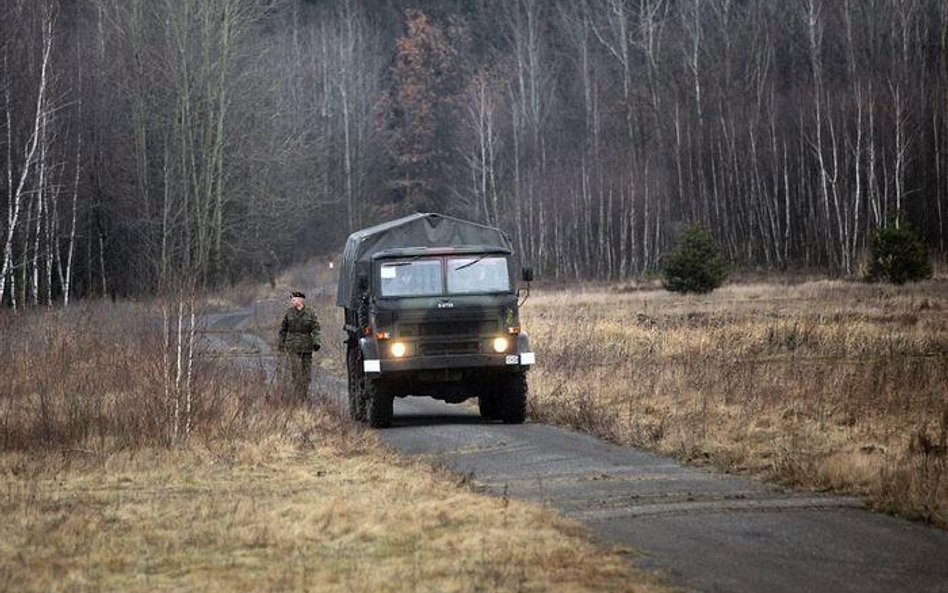 Wysłużone stary pożegnają armię