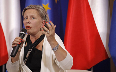 Krystyna Janda: Polscy kibice przy byle sukcesie dostają irracjonalnego obłędu