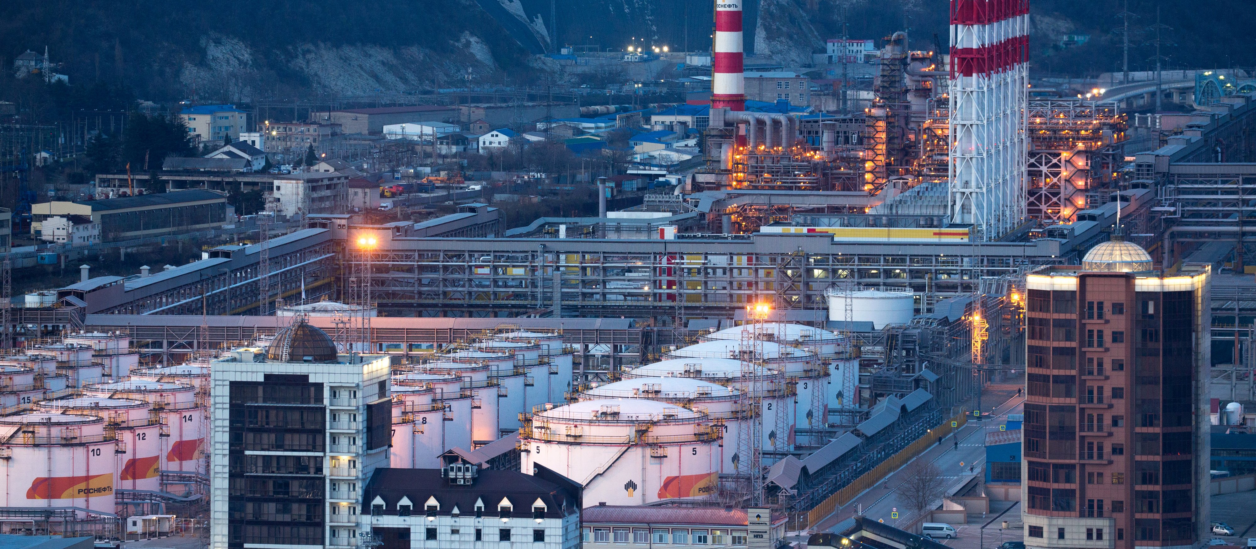 Kwaśne deszcze nad Tuapse. Ropa w morzu, smog nad wybrzeżem, Putin milczy