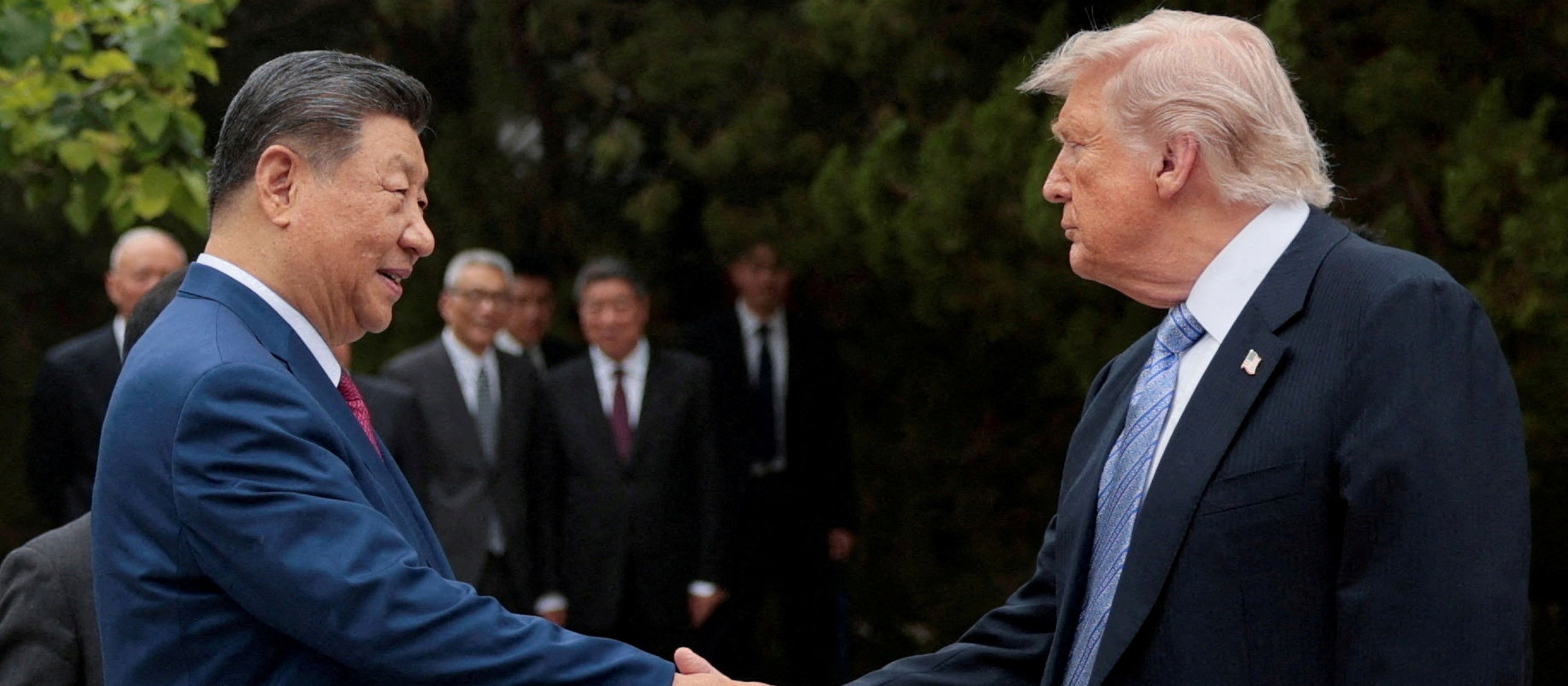 Китай тайно вооружает Иран. Дональду Трампу пообещали что-то другое
