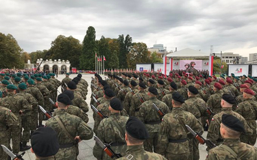 Błaszczak wystąpił do prezydenta o podwyżkę dla wojska