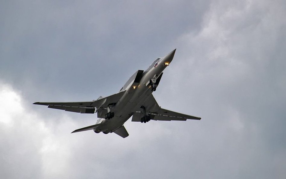 Rosja: Awaryjne lądowanie bombowca strategicznego Tu-22M3