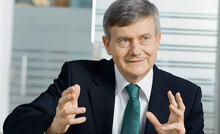 Gra na fortepianie i bije mieszkaniowe rekordy