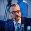 Zdaniem wiceministra zdrowia Marcina Czecha wprowadzenie umowy o refundacji warunkowej wymaga sprawn