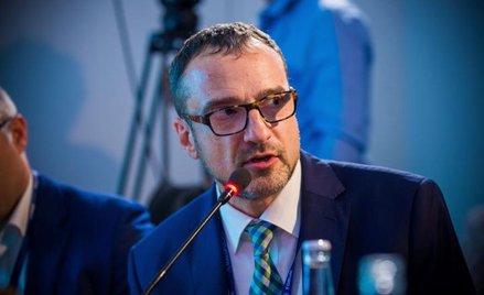 Zdaniem wiceministra zdrowia Marcina Czecha wprowadzenie umowy o refundacji warunkowej wymaga sprawn