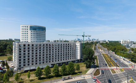 Warszawski „szkieletor” zmienia się w hotel Holiday Inn