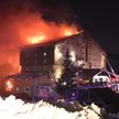 Do pożaru hotelu Grand Kartal w ośrodku narciarskim Kartalkaya w Turcji doszło w nocy