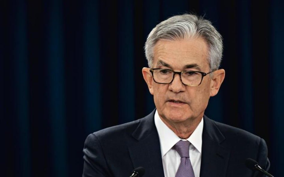 Jerome Powell, szef Fedu, stwierdził, że ta seria cięć stóp to tylko „dostosowanie w połowie cyklu”.