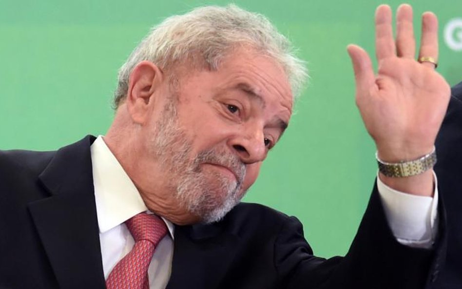 Luiz Inacio Lula Da Silva nie ma wyższego wykształcenia, ale nadrabia to niezwykłą charyzmą i wyczuc