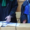 Najbardziej widoczne są przejścia z zawodu adwokata i radcy prawnego do sądownictwa.