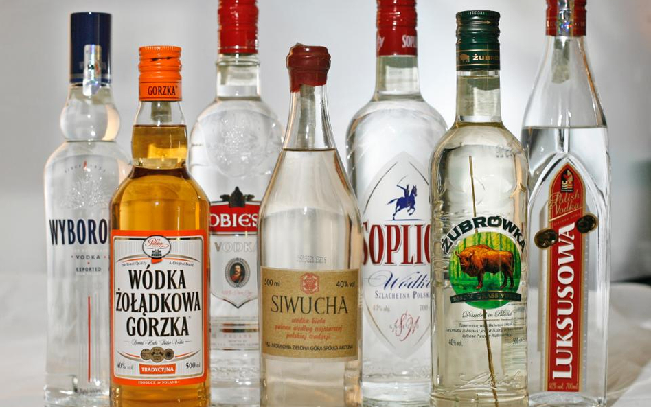 Rośnie eksport polskiego alkoholu i papierosów