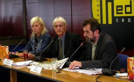 Dragan Vasiljković (na zdjęciu w środku). Fot. lic. CC BY-SA 3.0