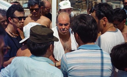 Postój w Splicie. Nastrój konwoju jest rozlazły. Upał przekracza 40 stopni, a Jacka Kuronia przepełn