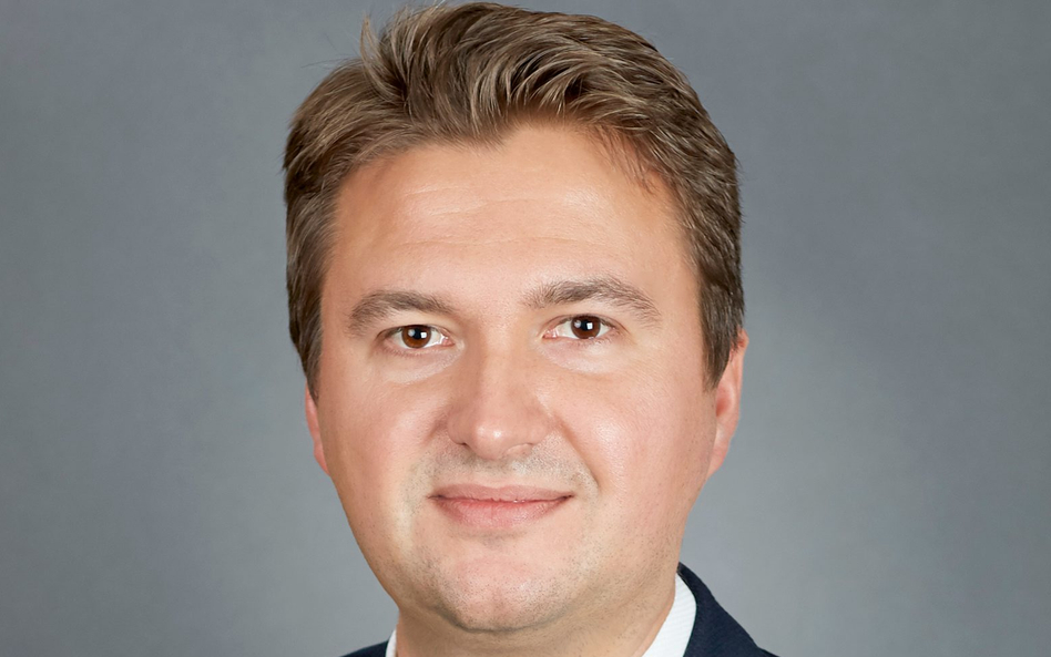 Kamil Cisowski, CFA , analityk, DI Xelion