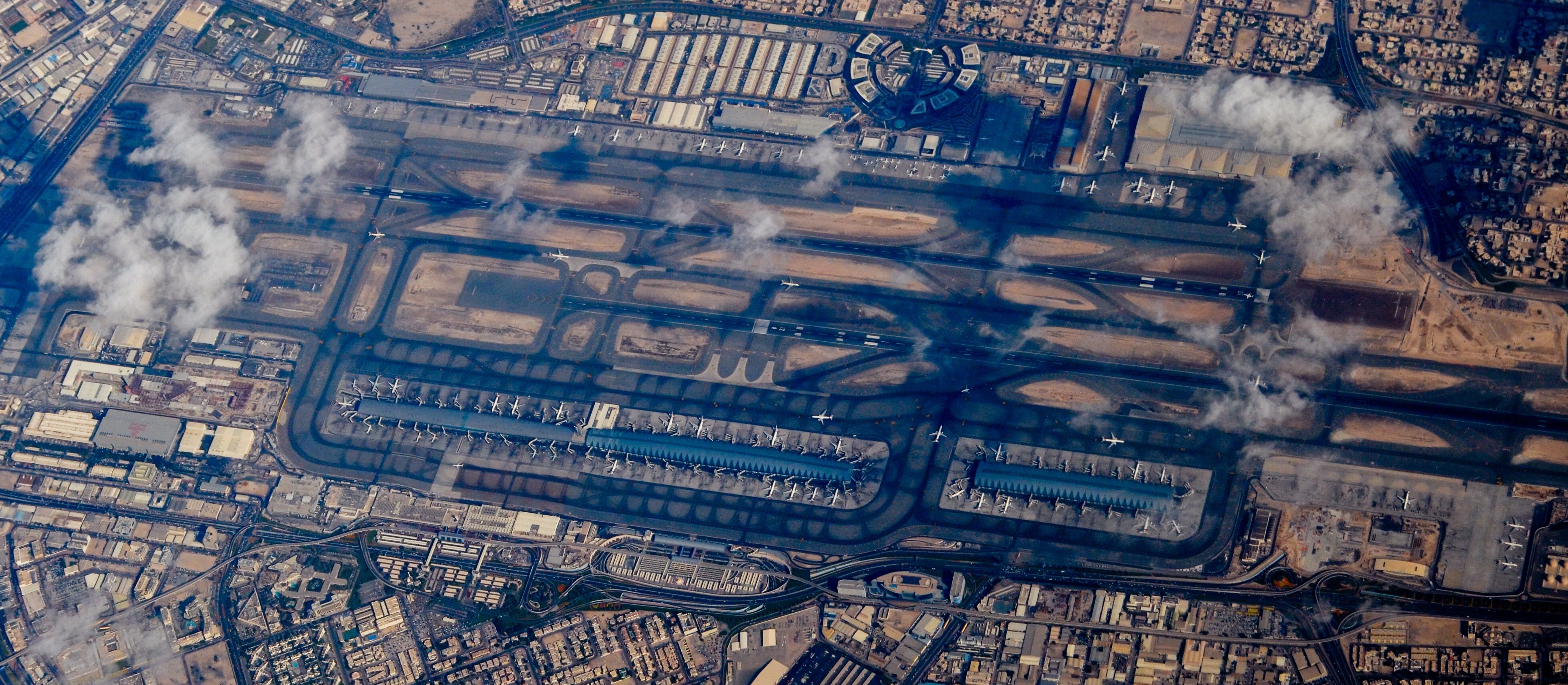 Drożeją przesyłki lotnicze