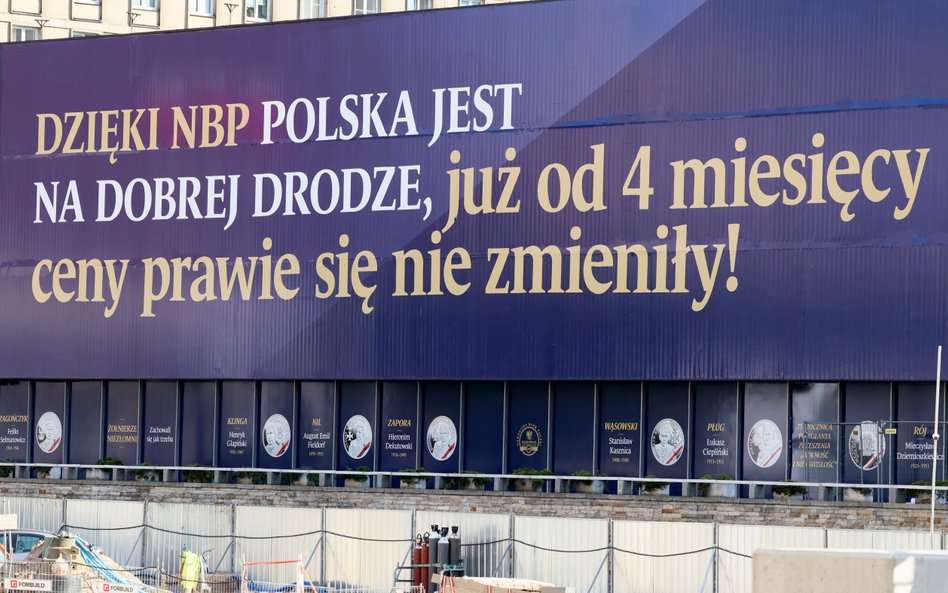 Zaskakujący baner NBP: „Ceny prawie się nie zmieniły”, „dzięki NBP”