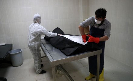 Koronawirus. WHO: Liczba zgonów zakażonych na świecie spada od trzech tygodni