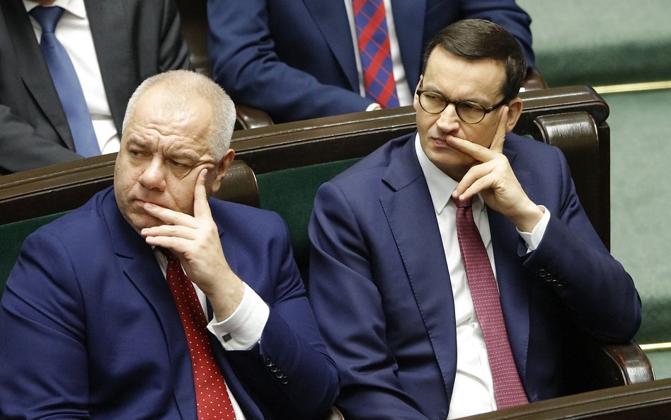 Każda duża firma ma zapłacić podatek od nadzwyczajnych zysków. Oto plany rządu PiS