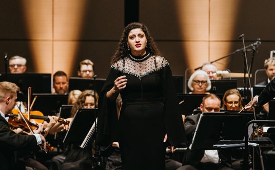 Zdobywczyni II nagrody Arpi Sinanyan z Armenii