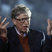 Bill Gates twierdzi, że jest zaangażowany w szczepionki, aby ratować życie ludzi.