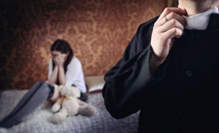 1 mln zł dla ofiary księdza-pedofila. Sąd Najwyższy utrzymał wyroki
