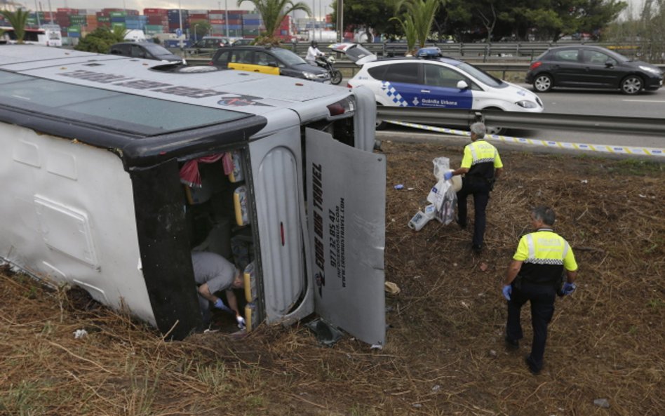 Miejsce wypadku autobusu pod Barceloną